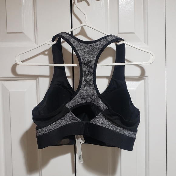 VSX Sport Incredible Bra with Heart Monitor Attachment Port Gray Size 34B - Picture 5 of 12